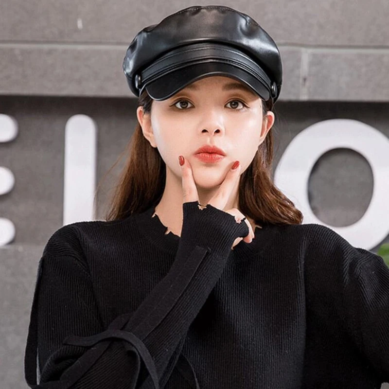 Casquette Militaire Vintage Noire En Simili Cuir Pour Homme Et Femme 4 Casquette Militaire Vintage Noire En Simili Cuir Pour Homme Et Femme – Image 4