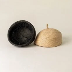 Béret Vintage Femme Style Chapeau De Peintre -Vintage Soldes 5849cc1d 821d 4f56 9e13 c12ae85f0941