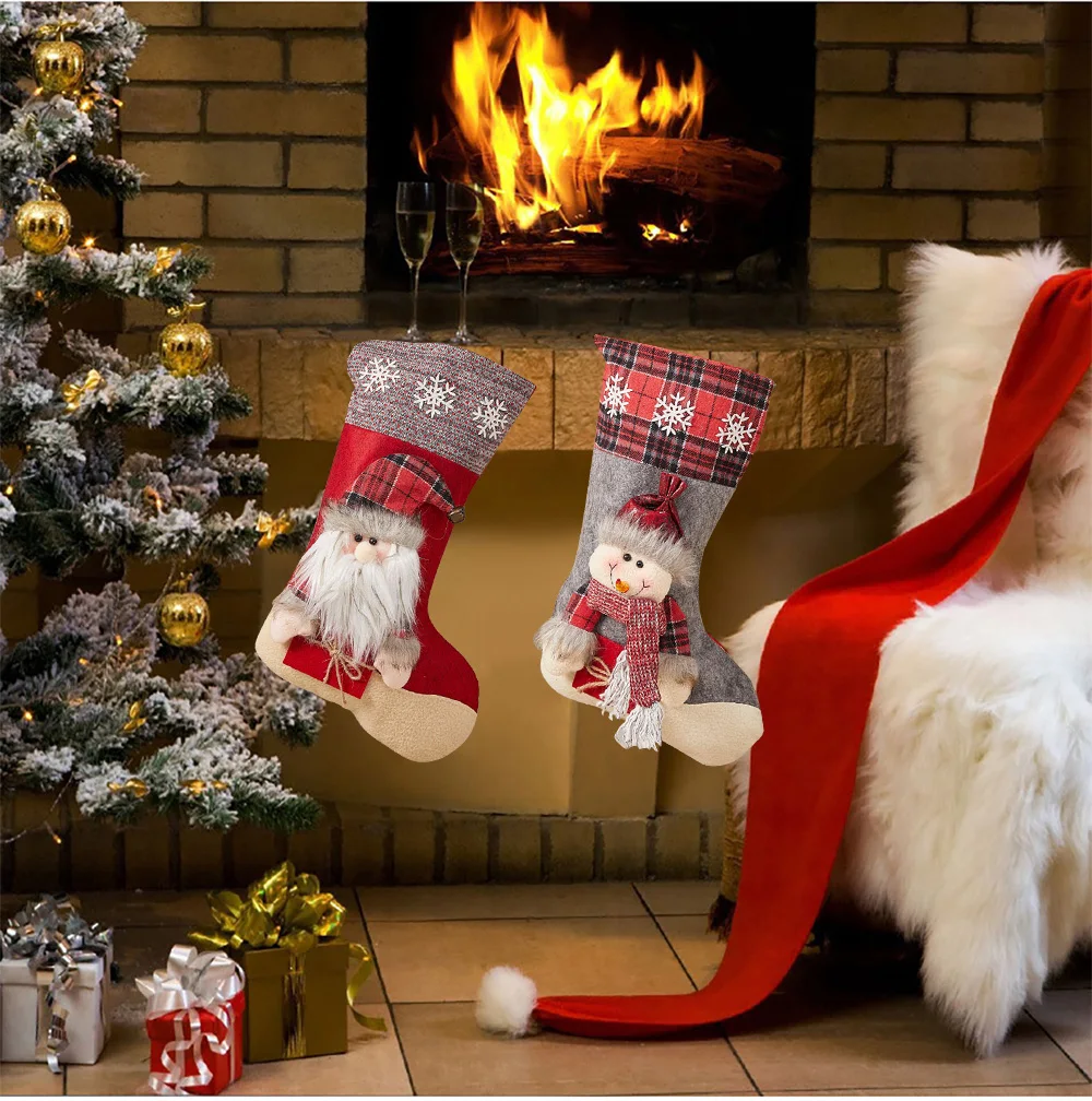 Chaussette De Noël à Suspendre Avec Personnage 4 Chaussette De Noël à Suspendre Avec Personnage – Image 4