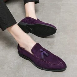 Mocassins Vintage à Glands Pour Homme -Vintage Soldes IMG 120324 mocassinsdaim violet