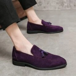 Mocassins Vintage à Glands Pour Homme -Vintage Soldes IMG 120324 mocassinsdaim violet profil