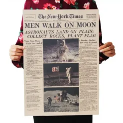 Affiche Vintage Du Journal The New York Times « MEN WALK ON THE MOON »