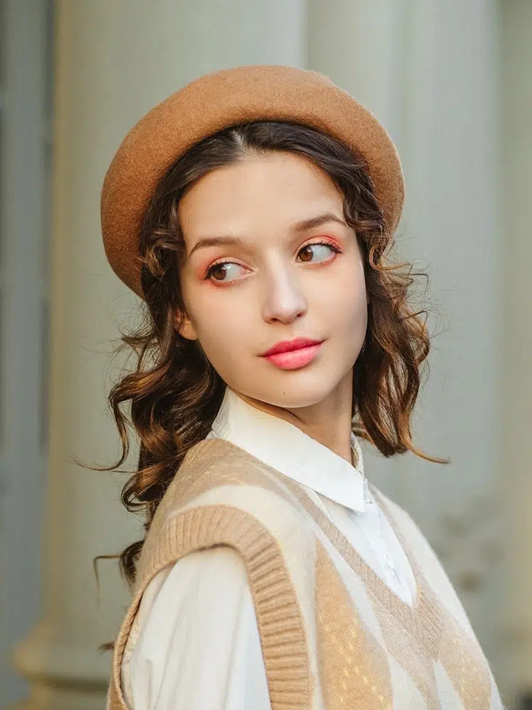 Béret Français En Laine Vintage Pour Femme 5 Béret Français En Laine Vintage Pour Femme – Image 5