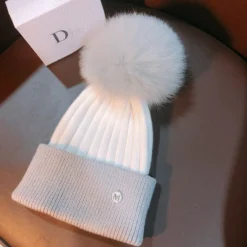 Bonnet Coton Tricoté Avec Pompon Pour Femme