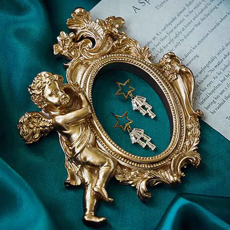 Cadre Photo Rétro Doré Forme Ovale 2 Cadre Photo Rétro Doré Forme Ovale – Image 2