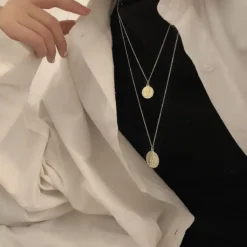 Collier Vintage Double Avec Pendentif Pièce De Monnaie