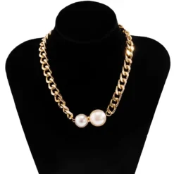 Collier Vintage En Chaîne Avec Deux Perles Blanches Rondes