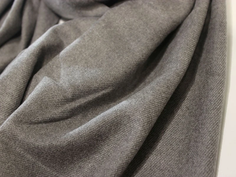 Echarpe Longue Unie Super Douce 10 Echarpe Longue Unie Super Douce – Image 10