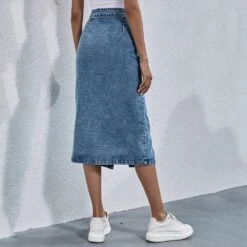 Jupe Vintage Midi En Jean Bleu Délavé Avec Poches -Vintage Soldes jupe vintage midi en jean bleu delave avec poches 1