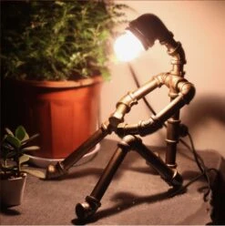 Lampe De Table Style Rétro Industriel Robot -Vintage Soldes lampe de table style retro industriel robot 2