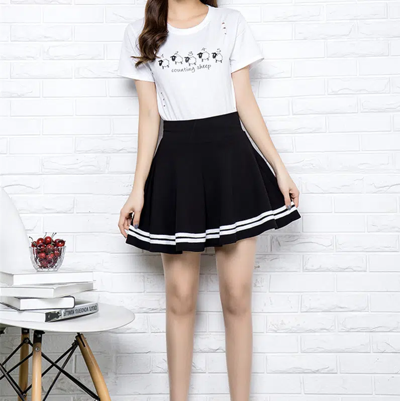 Mini Jupe Vintage Plissée Pour Femme 9 Mini Jupe Vintage Plissée Pour Femme – Image 9