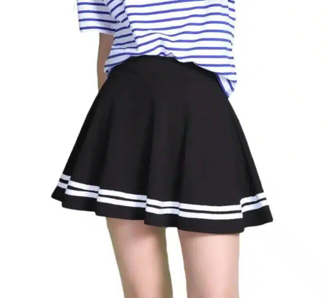 Mini Jupe Vintage Plissée Pour Femme 2 Mini Jupe Vintage Plissée Pour Femme – Image 2