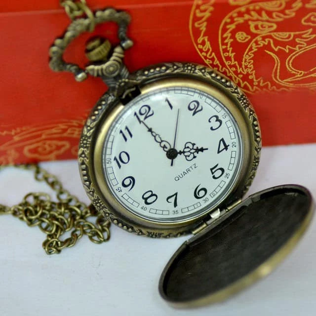 Montre à Gousset Avec Motif De Camion 5 Montre à Gousset Avec Motif De Camion – Image 5