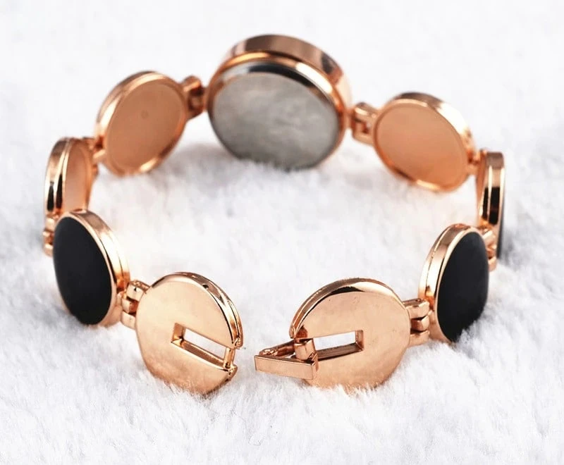 Montre Bracelet Rond Vintage à Quartz Pour Femmes Noir 5 Montre Bracelet Rond Vintage à Quartz Pour Femmes Noir – Image 5