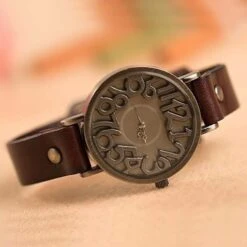Montre Vintage Avec Bracelet En Simili Cuir Pour Femme -Vintage Soldes montre vintage avec bracelet en simili cuir pour femme marron