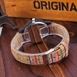 Montre Vintage En Bouchon De Liège Et Couleurs 9 Montre Vintage En Bouchon De Liège Et Couleurs -Vintage Soldes montre vintage en bouchon de liege et couleurs 5