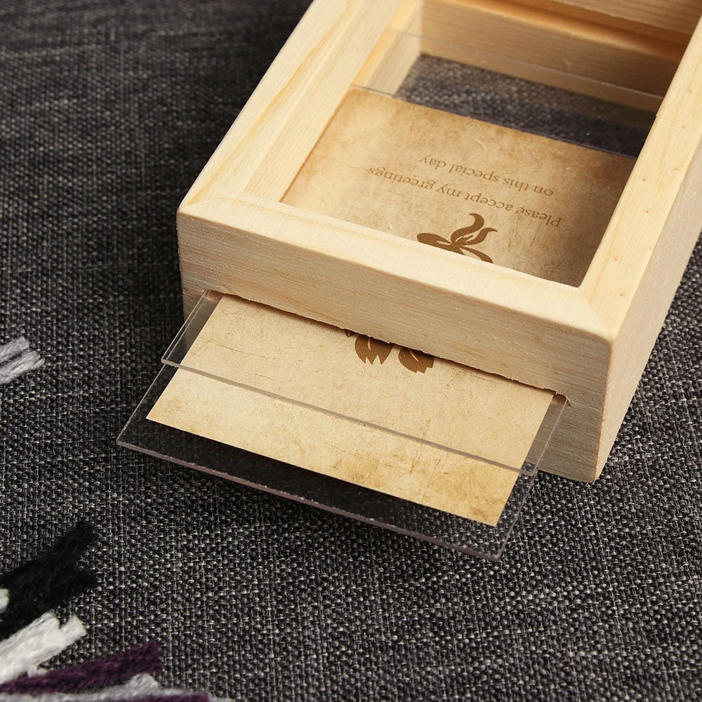 Petit Cadre Photo En Bois Décoratif Vintage 3 Petit Cadre Photo En Bois Décoratif Vintage – Image 3