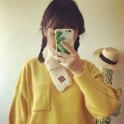 Petite écharpe En Tricot Pour Femme 4 Petite écharpe En Tricot Pour Femme – Image 4