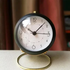 Réveil Rétro Métallique Rond Et Coloré Avec Alarme -Vintage Soldes reveil retro metallique rond et colore avec alarme 5