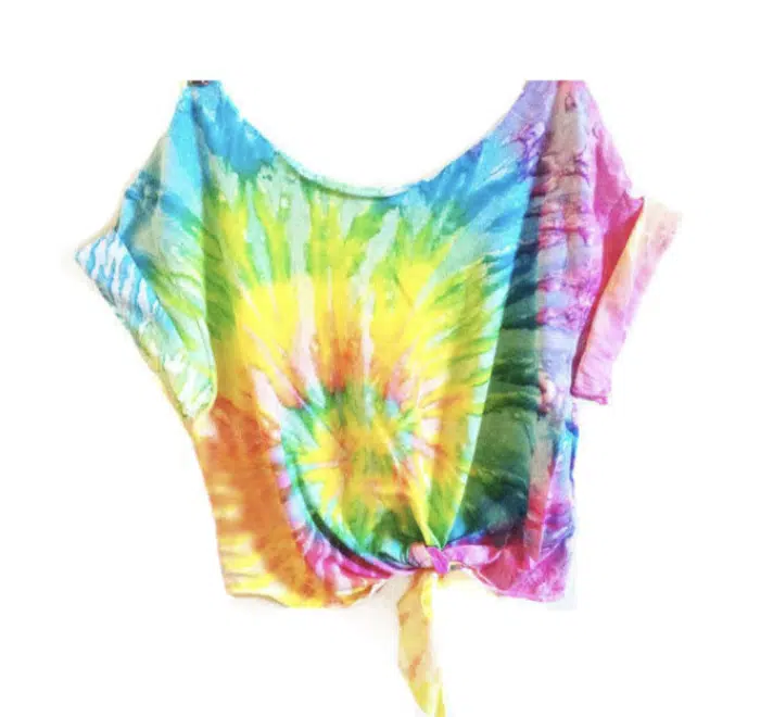 T-shirt Vintage Multicolore Arc-en-ciel Avec Nœud Pour Femme – Image 2