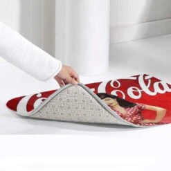 Tapis De Bain Années 50 Pin-up Coca-cola 40 X 60 Cm -Vintage Soldes tapis de bain annees 50 pin up coca cola 40 x 60 cm 6