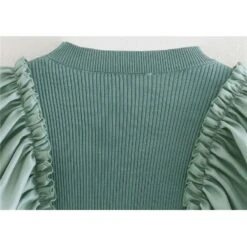 Top Vintage à Manches Longues Satinées Et à Froufrous 10 Top Vintage à Manches Longues Satinées Et à Froufrous -Vintage Soldes top vintage a manches longues satinees et a froufrous 5